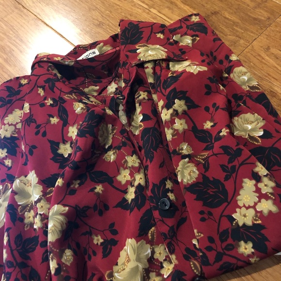 Red with Black and Tan flowers button down - Picture 6 of 6